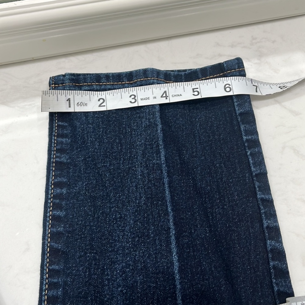 Straight leg Levi’s - Picture 7 of 7